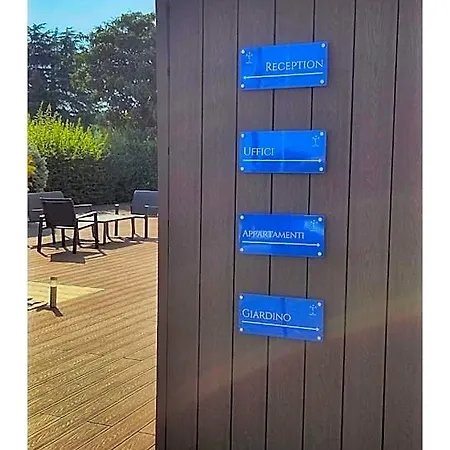 Mh Merica 酒店 2*