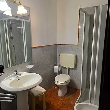 Mh Merica 2* Sommacampagna